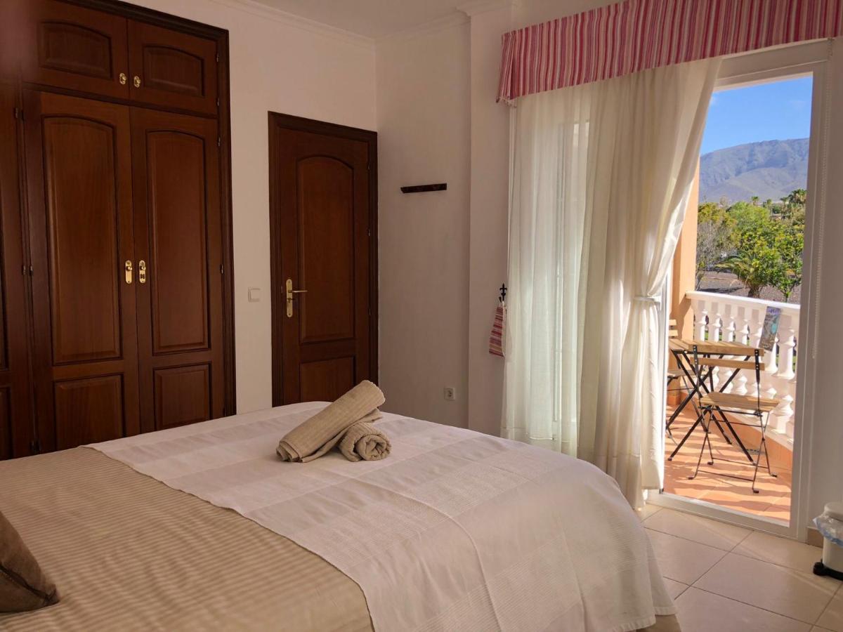 Duque Nest Hostel Costa Adeje  Exteriör bild
