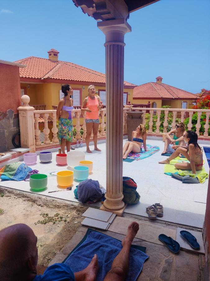 Duque Nest Hostel Costa Adeje  Exteriör bild