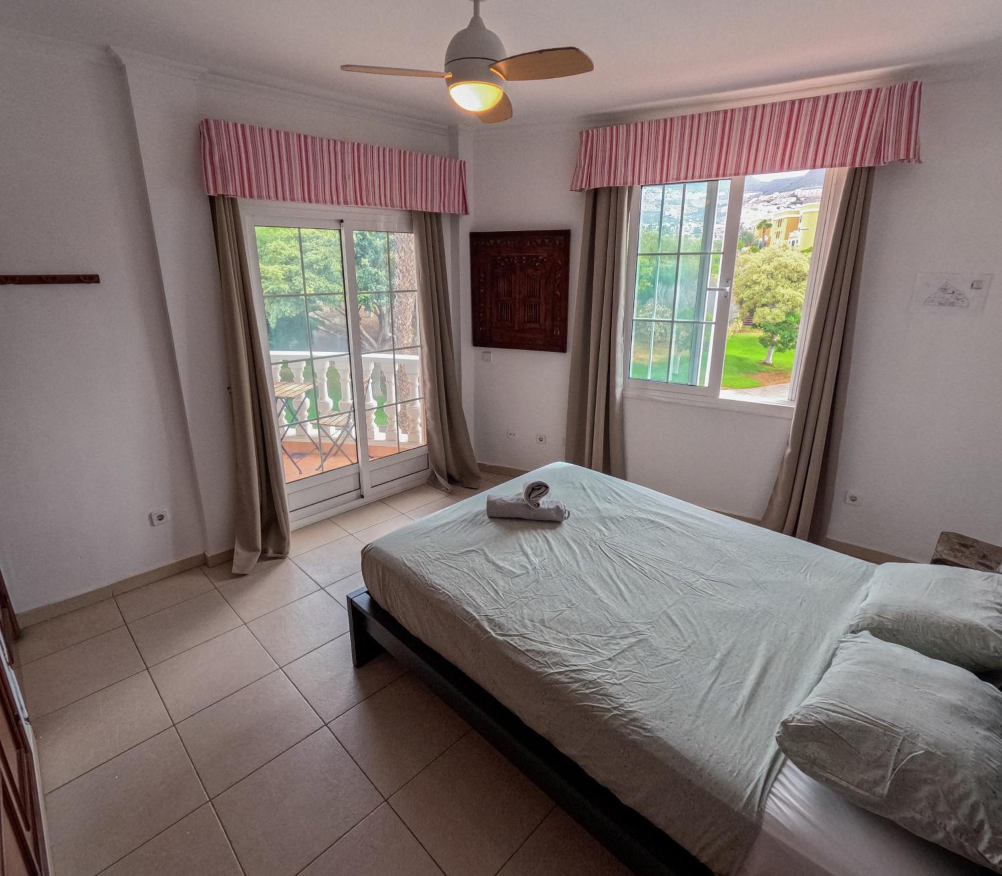 Duque Nest Hostel Costa Adeje  Exteriör bild